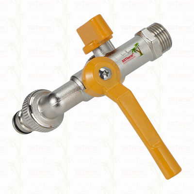 Messing Wirtschaftliche Doppel-Auslass-Hähne Messing Wasserhahn Nickel Beschichtet Messing Wasserhahn 1/2"*3/4"*3/4"